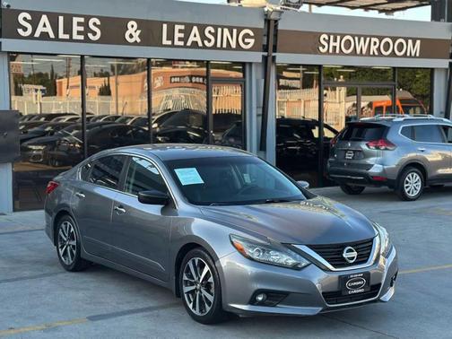 2016 Nissan Altima 2.5 SR