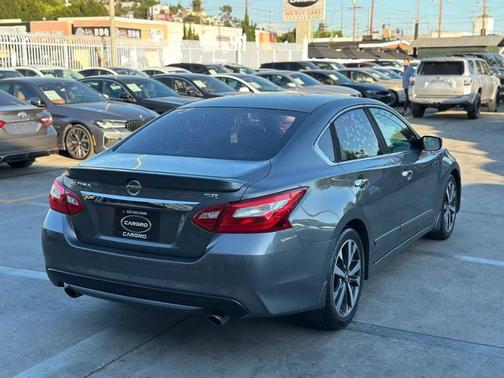 2016 Nissan Altima 2.5 SR