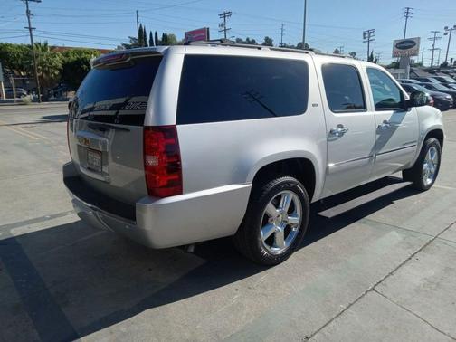 2013 Chevrolet Suburban 1500 LTZ