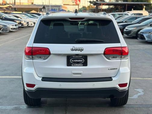 2017 Jeep Grand Cherokee Laredo