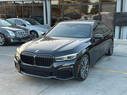 2020 BMW 740 740i