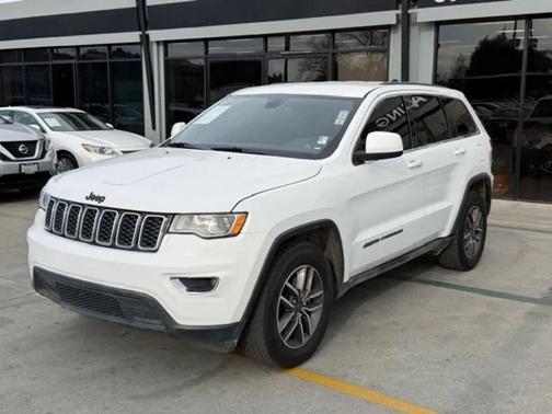 2017 Jeep Grand Cherokee Laredo