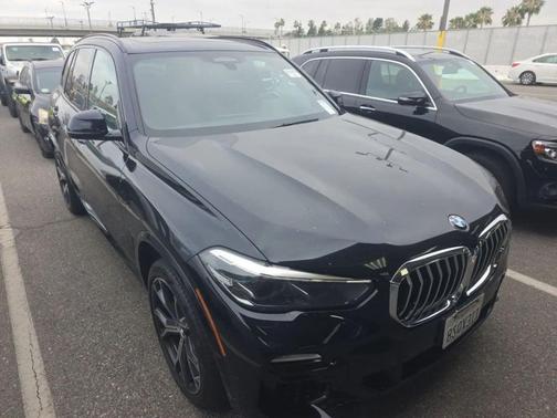 Carbon Black Metallic 2021 BMW X5 xDrive40i