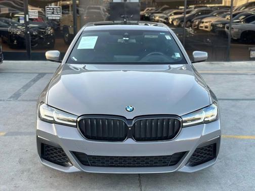 2021 BMW 540 540i