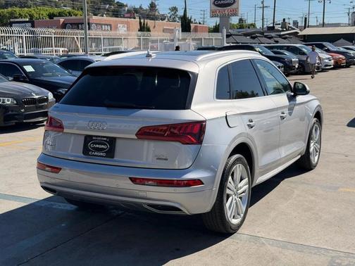 2018 Audi Q5 2.0T Prestige