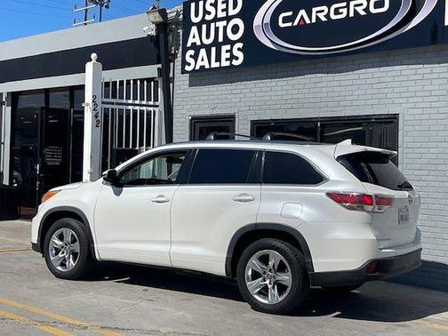 2016 Toyota Highlander Limited