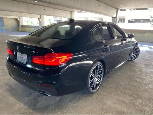 2019 BMW 540 540i