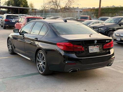2019 BMW 540 540i