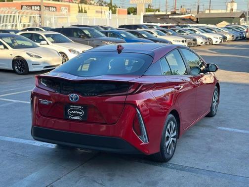 2021 Toyota Prius Prime LE