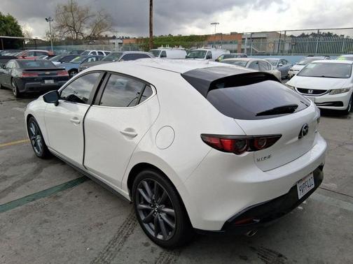 2019 Mazda Mazda3 FWD w/Preferred Package
