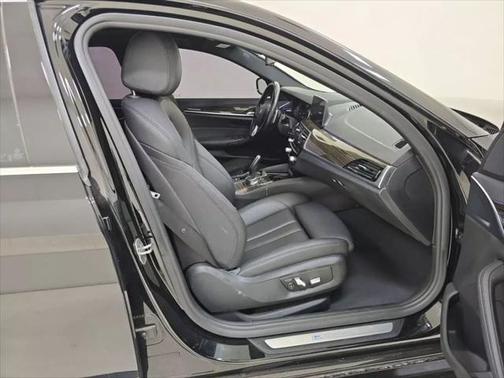 2019 BMW 530e iPerformance