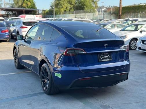 2021 Tesla Model Y Long Range Dual Motor All-Wheel Drive