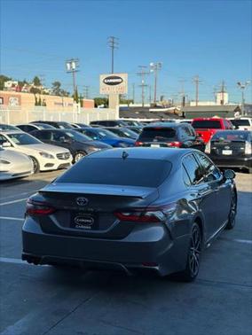 2021 Toyota Camry SE