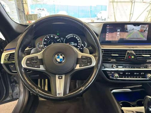 2018 BMW 530e iPerformance