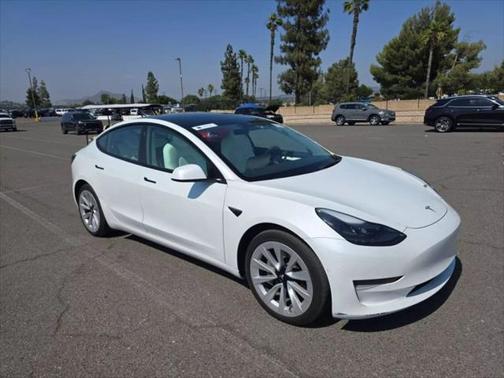 2022 Tesla Model 3 Standard Range