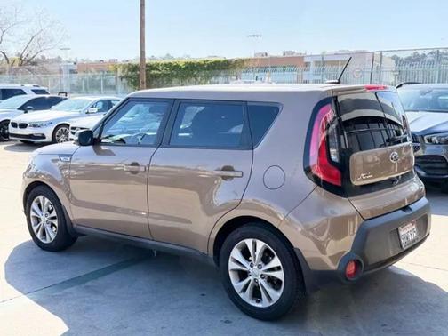 2014 Kia Soul +