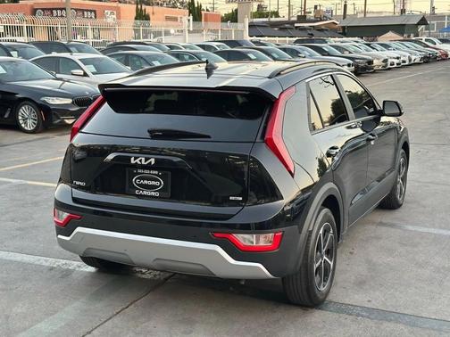 2024 Kia Niro EX