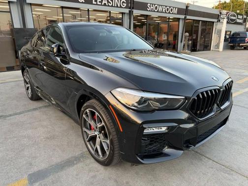 2021 BMW X6 xDrive40i