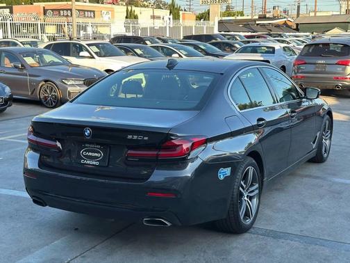 2021 BMW 530e Base