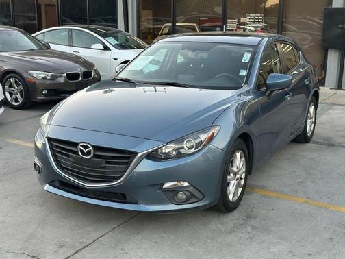 2016 Mazda Mazda3 i Touring