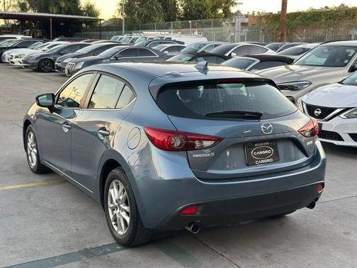 2016 Mazda Mazda3 i Touring