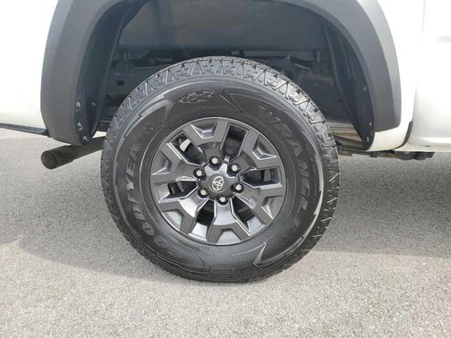 2021 Toyota Tacoma SR5