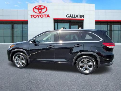 Midnight Black Metallic 2019 Toyota Highlander Limited Platinum