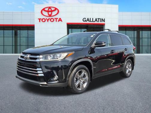 Midnight Black Metallic 2019 Toyota Highlander Limited Platinum