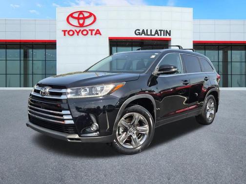 Midnight Black Metallic 2019 Toyota Highlander Limited Platinum