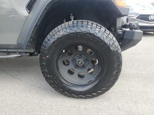 Sting Gray Clearcoat 2020 Jeep Gladiator Rubicon