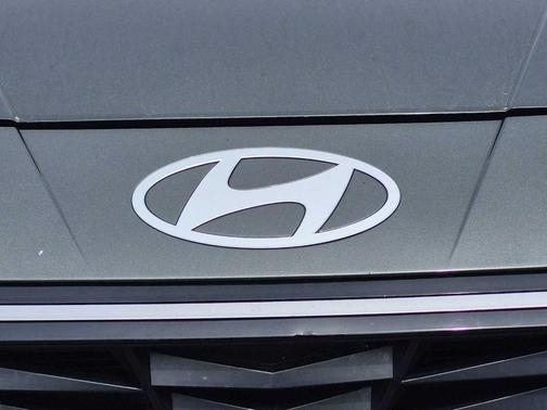 Amazon Gray 2025 Hyundai ELANTRA SEL Convenience