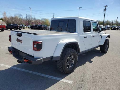 Bright White Clearcoat 2021 Jeep Gladiator Mojave