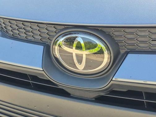 CELESTITE 2023 Toyota Corolla LE