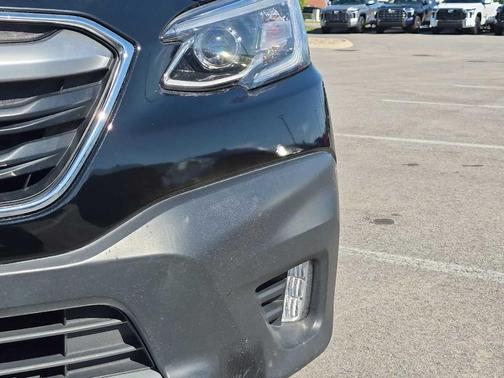 Crystal Black Silica 2022 Subaru Outback Touring
