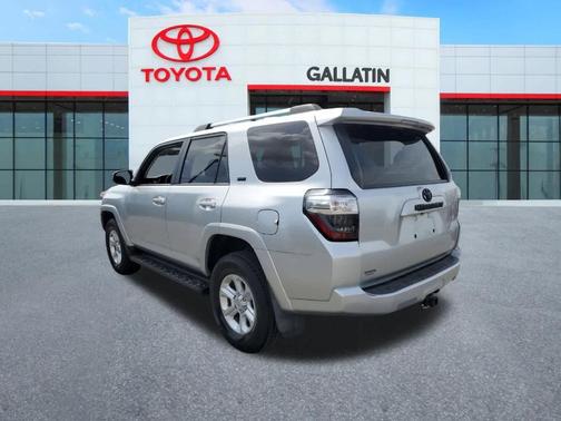 Classic Silver Metallic 2019 Toyota 4Runner SR5