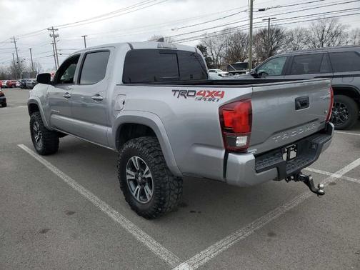 2018 Toyota Tacoma TRD Sport
