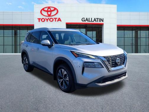 Brilliant Silver Metallic 2021 Nissan Rogue SV