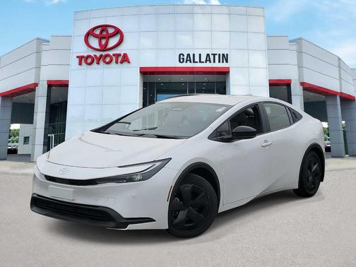 2024 Toyota Prius LE