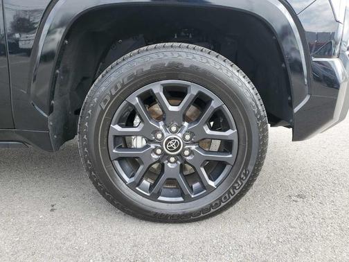 2023 Toyota Tundra Platinum