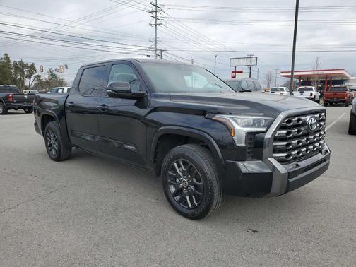 2023 Toyota Tundra Platinum