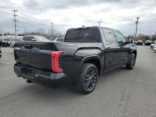 2023 Toyota Tundra Platinum