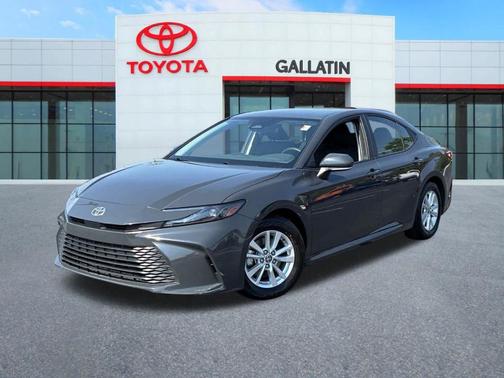 UNDERGROUND 2025 Toyota Camry LE