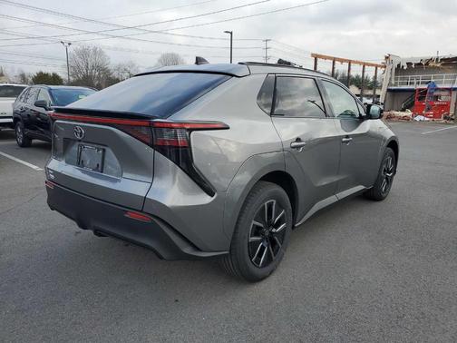 2026 Toyota bZ XLE PLUS