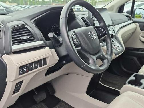 Gray 2025 Honda Odyssey EX-L
