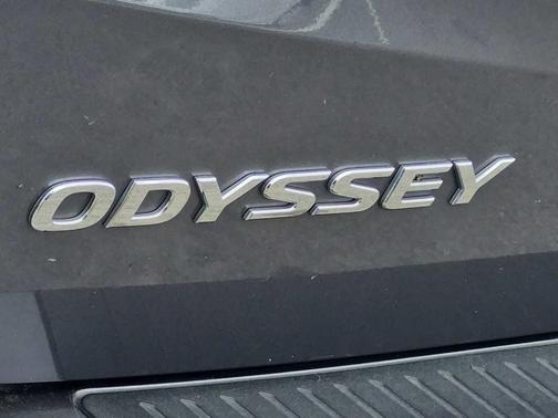 Gray 2025 Honda Odyssey EX-L