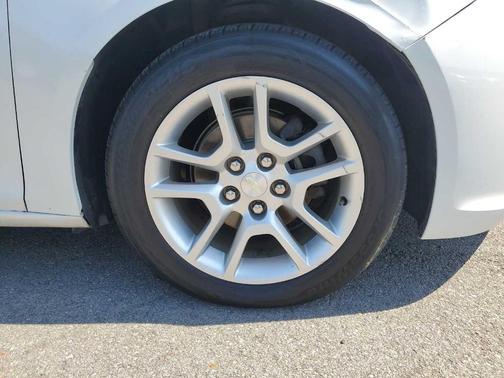 Iridescent Pearl Tricoat 2015 Chevrolet Malibu 1LT