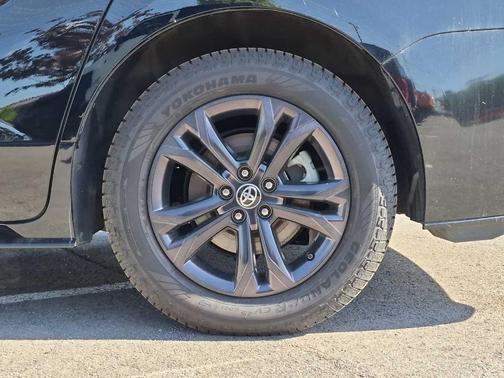 Midnight Black Metallic 2024 Toyota Sienna XSE 7 Passenger