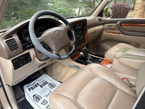 Beige 1999 Lexus LX 470
