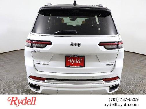 2023 Jeep Grand Cherokee L Summit