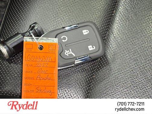 2022 GMC Acadia AWD SLT